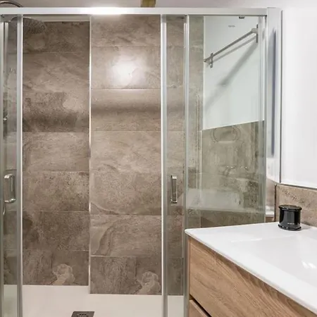 Apartment Wonderful 4 Bedroom Dubrovnik